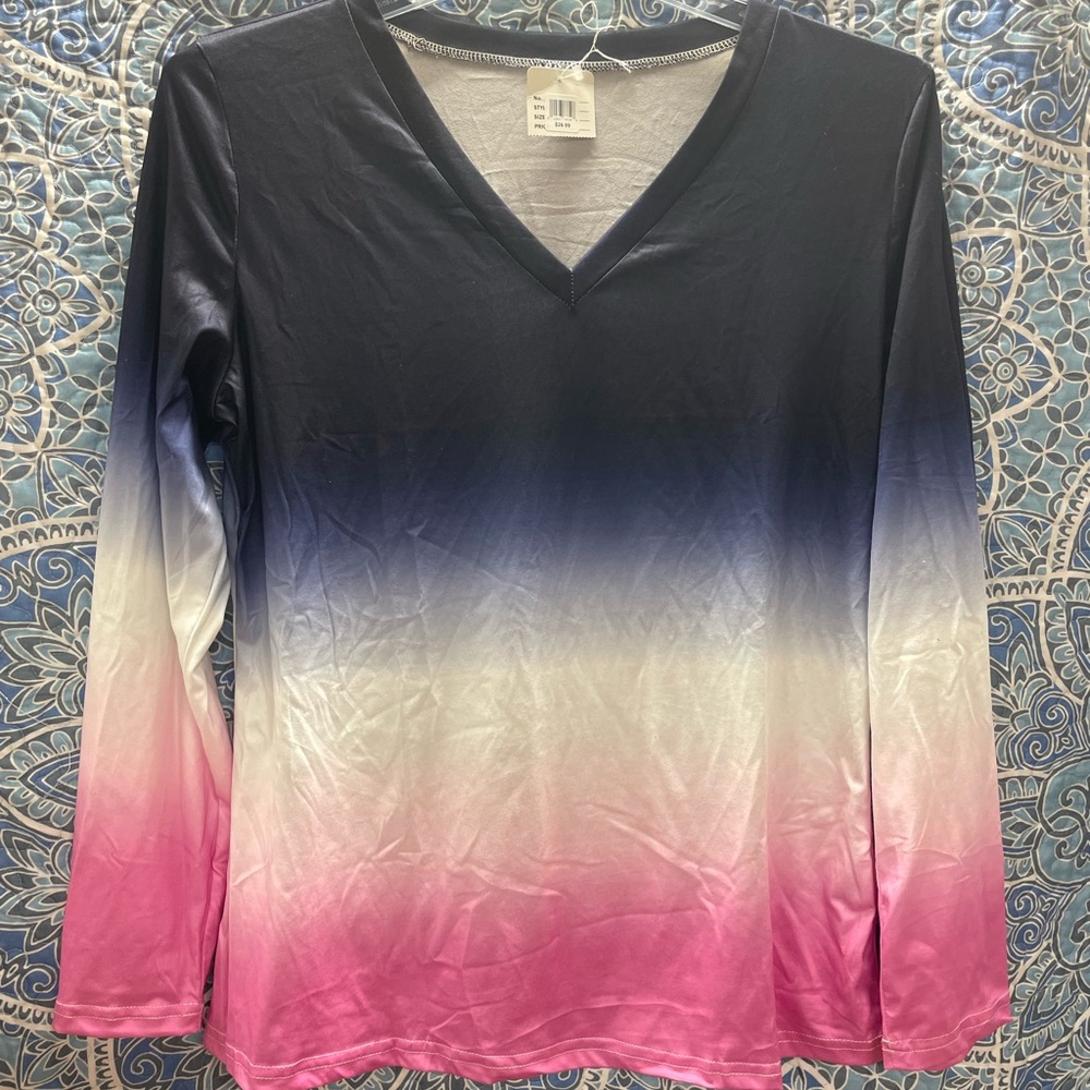 V-neck colorful long sleeve top